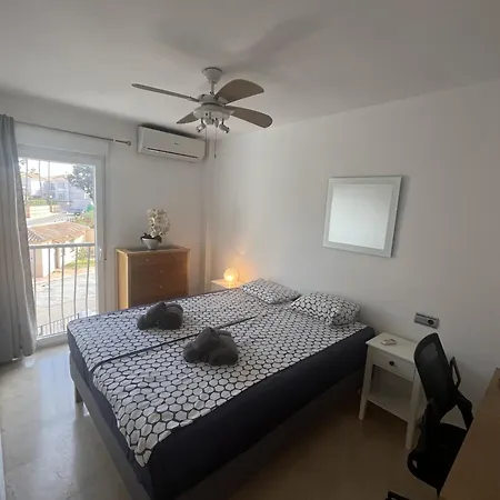 Wyndham 4 Bed House *