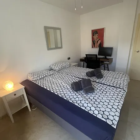 Wyndham 4 Bed House *